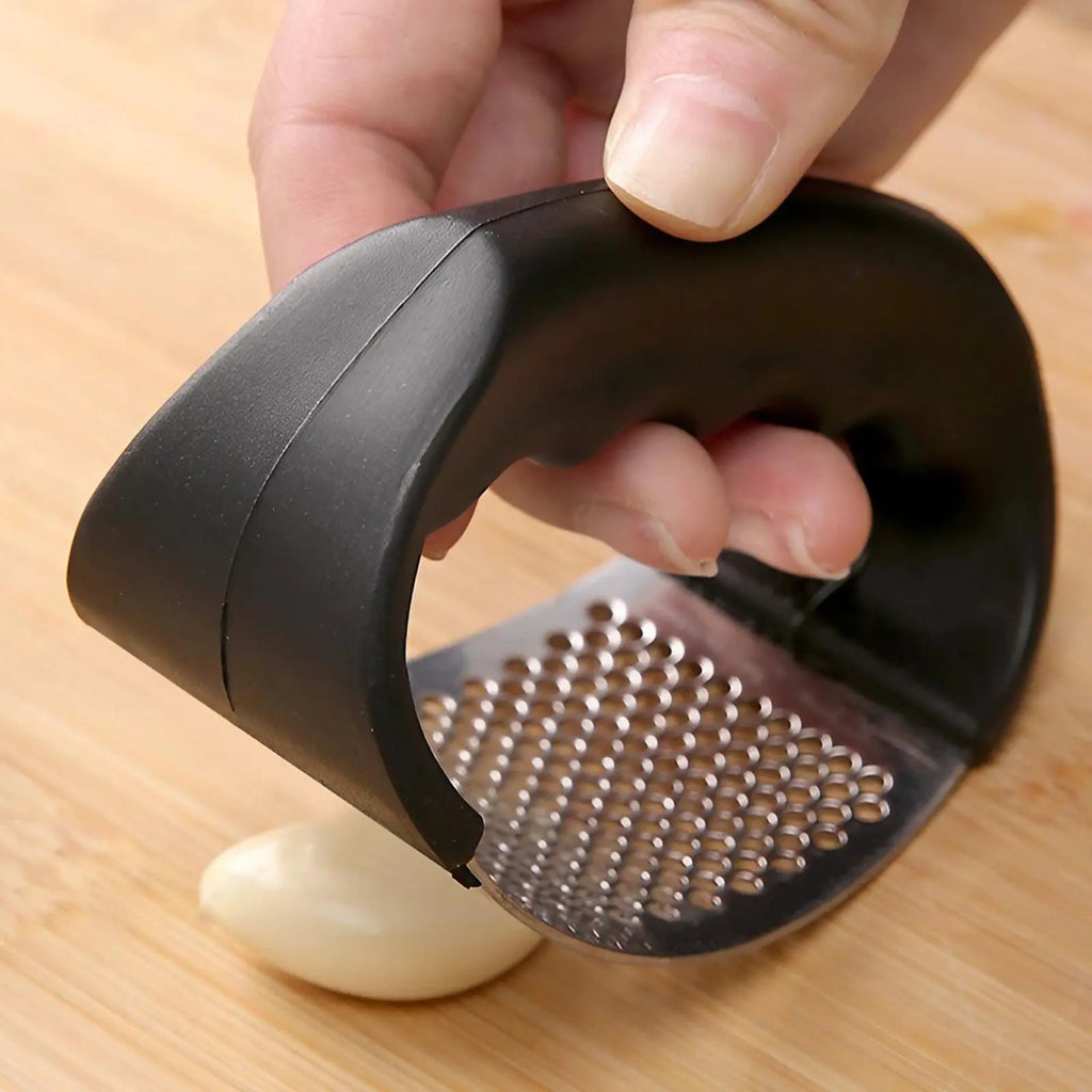 Stainless Steel Garlic Press, Manual Garlic Press Tool, Washable Garlic Crusher, Kitchen Garlic Chopper, Garlic Masher, Kitchen Gadgets
